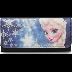 ❄️ NWT DISNEY LOUNGEFLY FROZEN II ELSA WALLET ❄️
